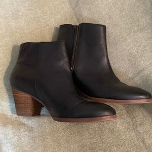 Ankle boots